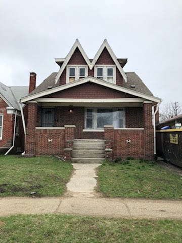 Photo - 1637 Outer Dr E House