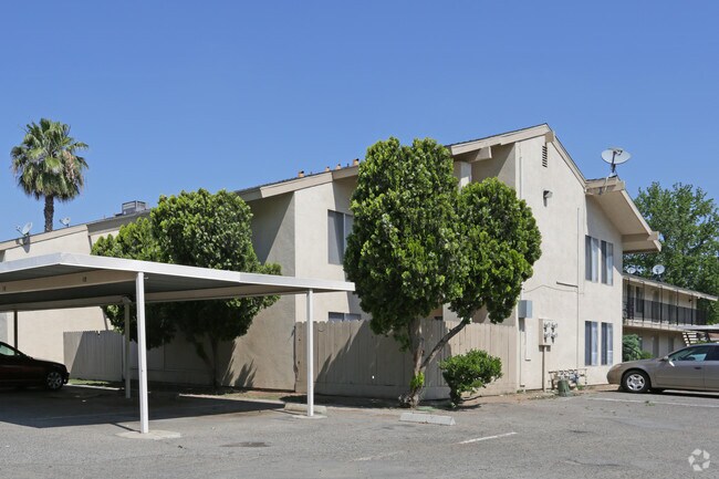 Photo - Highland Knolls