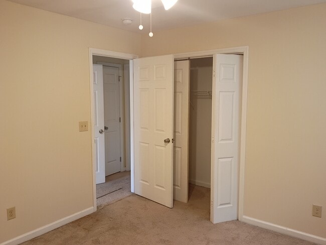 Photo - 4805 Wyoming Ave Unit 4805 C Wyoming Ave