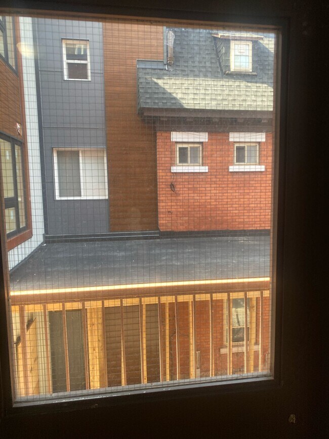 Photo - 362 Friel St Unit 8