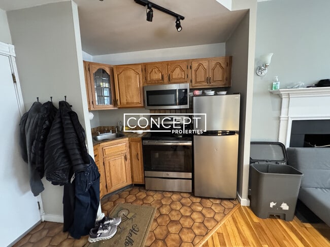 Photo - 82 Phillips St Unit 2