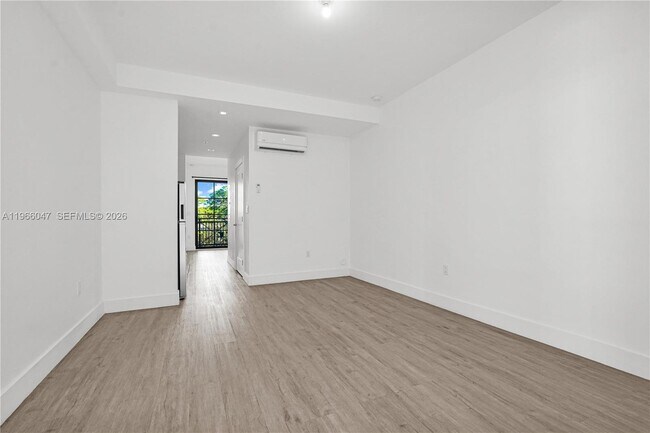 Photo - 4100 SW 64th Ave Unidad 211