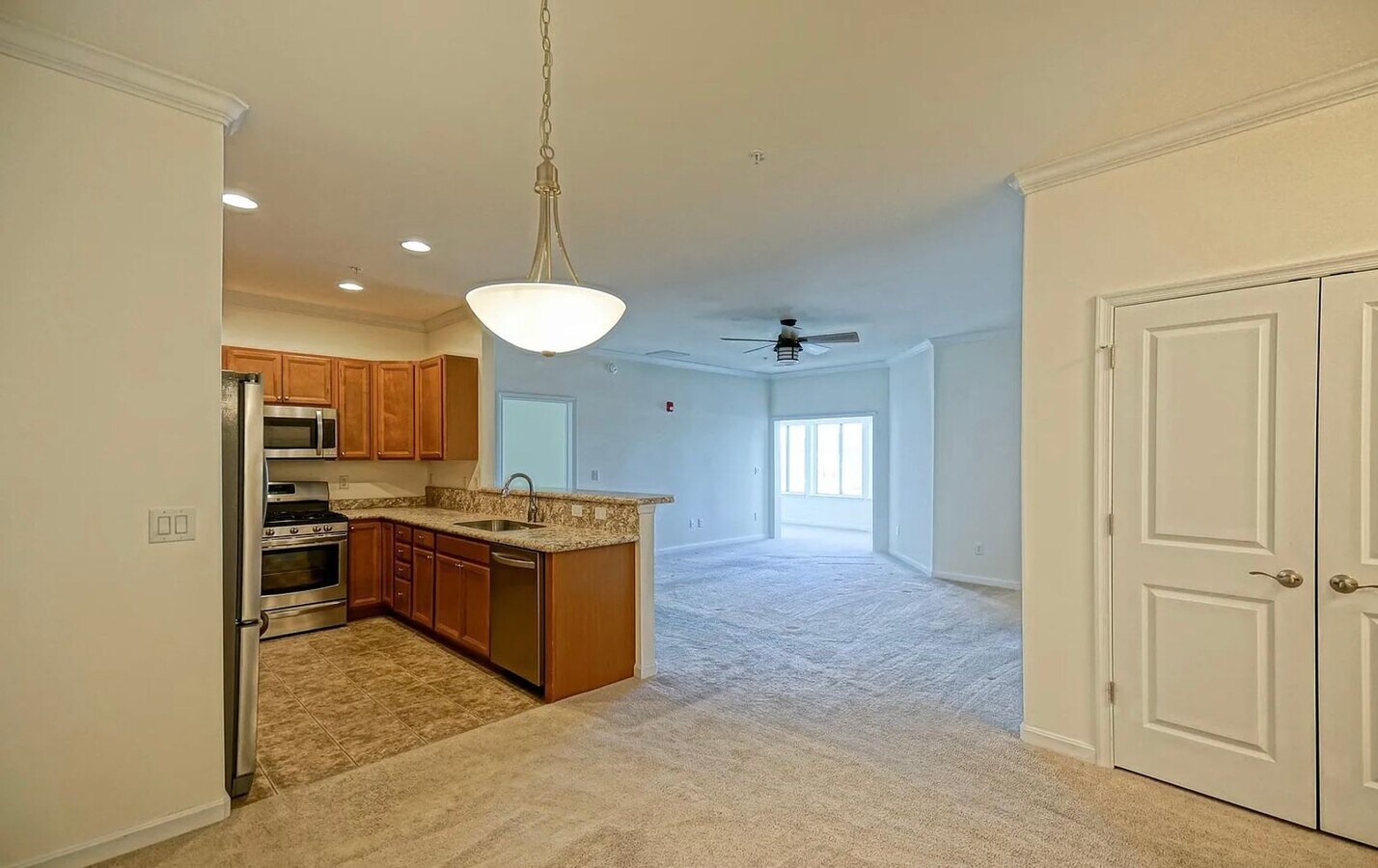 Photo - 2nd floor Condo in Hearthstone Manor