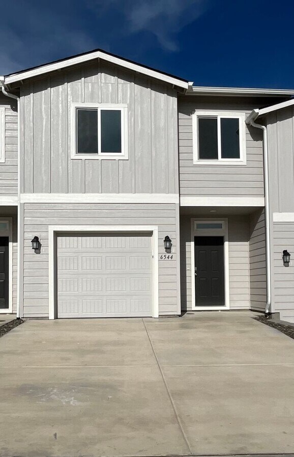 Brand New Townhome! - Brand New Townhome!