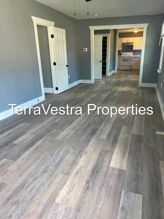 Photo - 4 Bedroom Single Family in Pennsville! Eli...