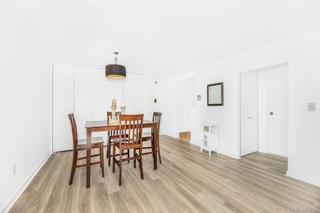 Photo - 1155 Warburton Ave Unit 3D