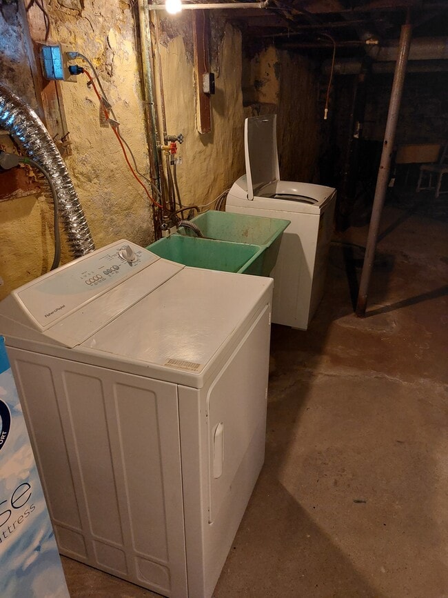 Photo - 111 Jefferson Ave Unidad A