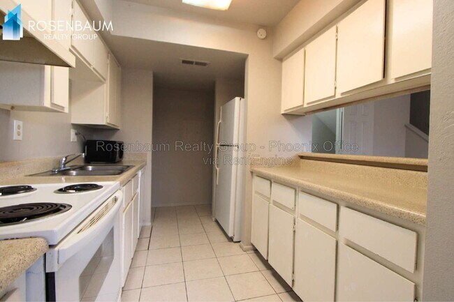 Photo - 410 E 9th Ave Unit Apartment 5