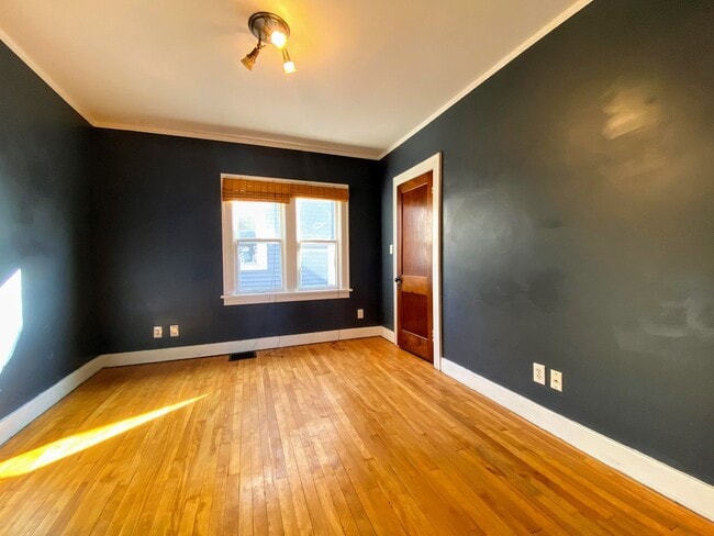 Photo - 670 Lincoln Ave NW Unit Apt 2