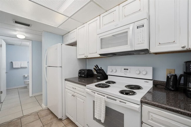 Photo - 8815 Thomas Dr Unit FL6-ID1355024P