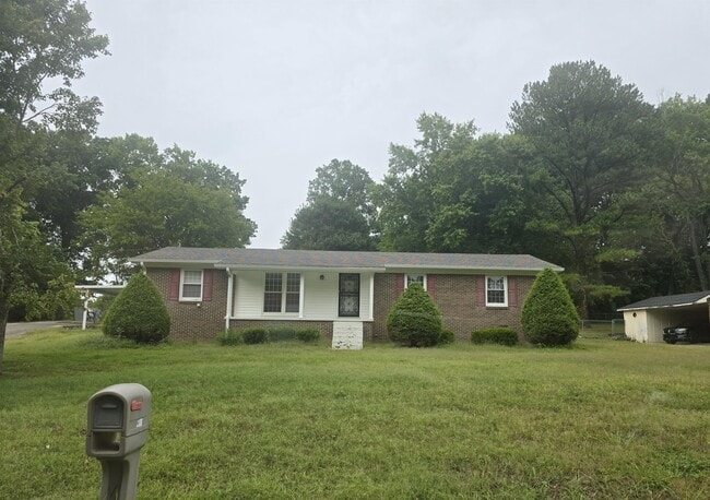 Building Photo - 208 Caldwell Dr Rental