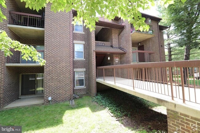 Building Photo - 7804 Guildberry Ct Unit 201 Rental