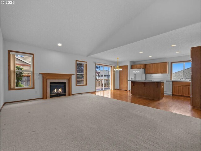 Photo - 15517 SE Bybee Dr