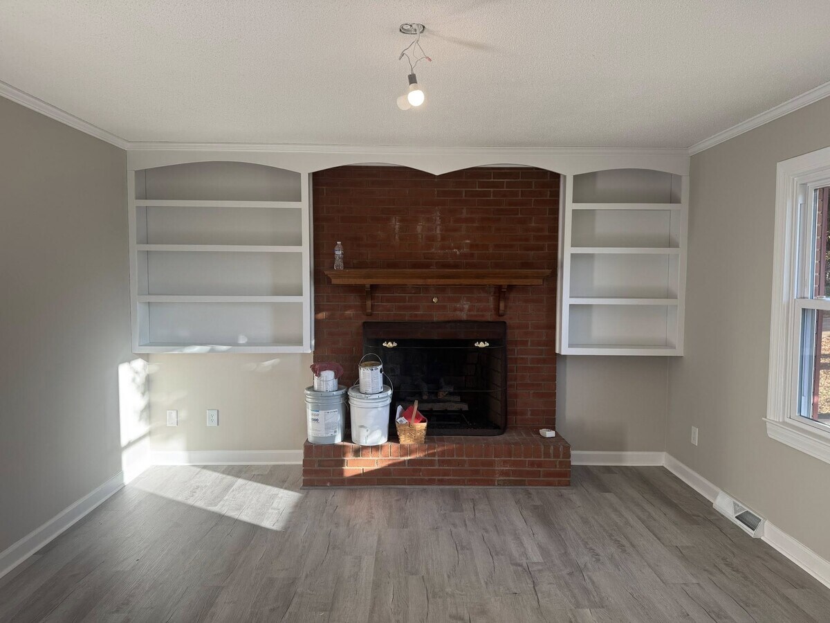 Photo - 107 Emlee St