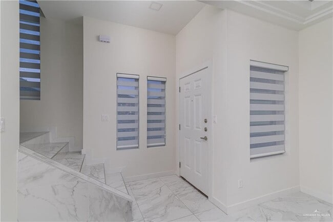 Photo - 10 W Kiwi Ave Unit 2