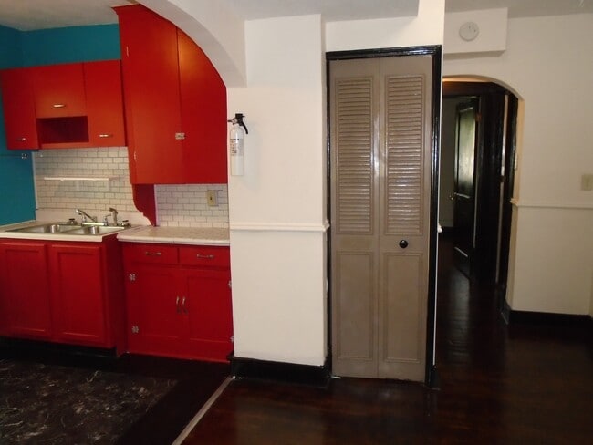 Photo - 100 N 33rd St Unidad 3