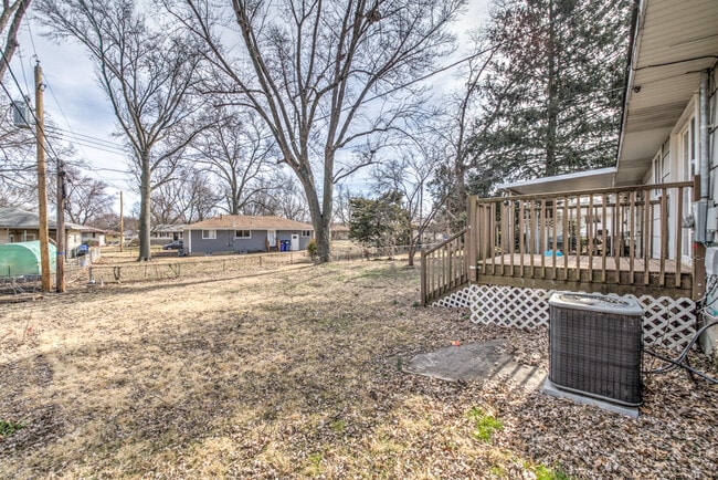 Photo - 1700 Patterson Rd