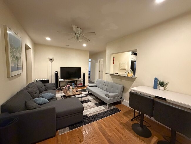 Photo - 56 Egmont St