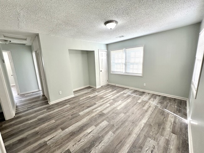 Photo - 1424 33rd St Ensley