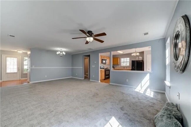 Photo - 2820 Mayfair Dr