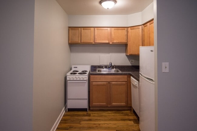 Photo - 1329 N Dearborn St Unidad D4