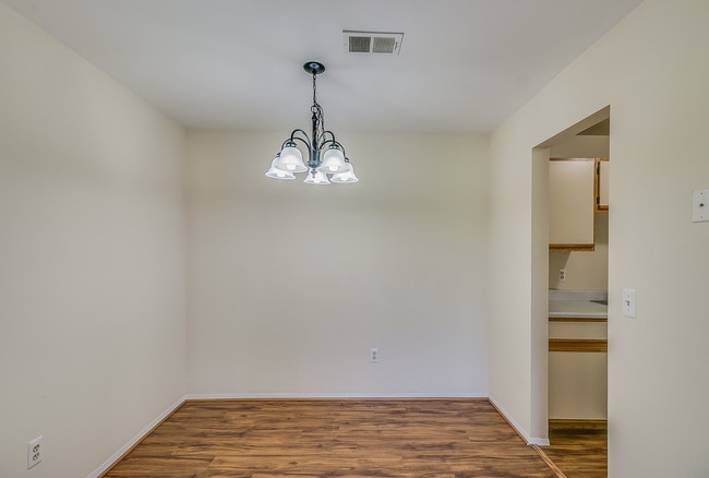 Wilderness Park/Parkcrest Apartments