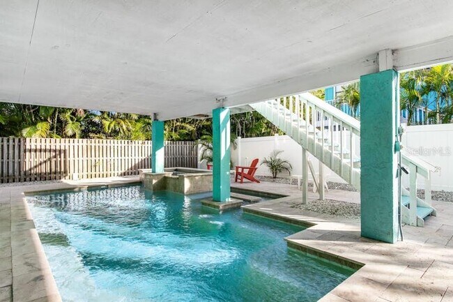 Photo - 4605 Gulf Dr