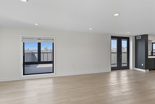 Photo - 85 Willow Ct Unit 501