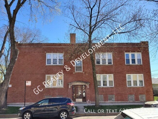 Building Photo - *** COMING SOON - AVAIL 04/15/2025 /  W&D ... Unit 2S Rental