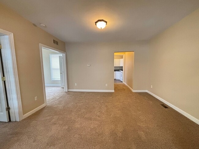 Photo - 99 Clinton St