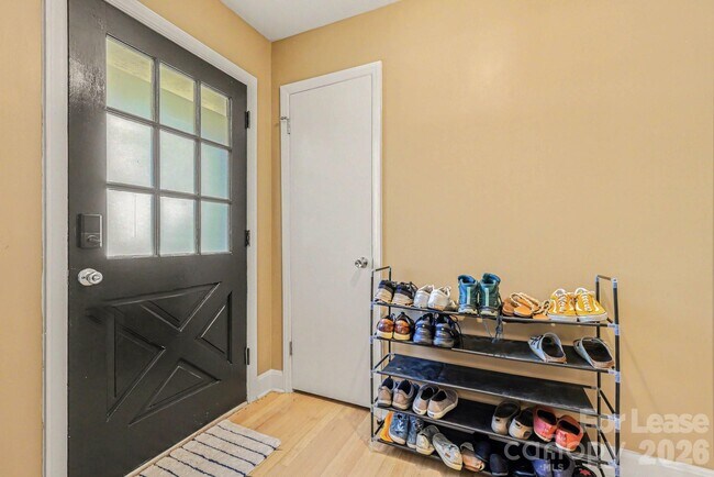 Photo - 2120 Rocky Knoll Dr