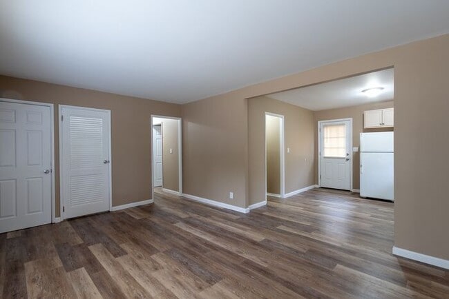 Photo - 3310 N Fuller Dr