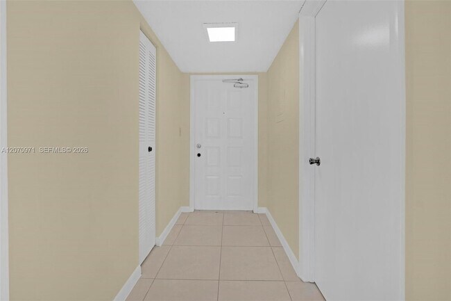 Photo - 15545 Miami Lakeway N Unit 106
