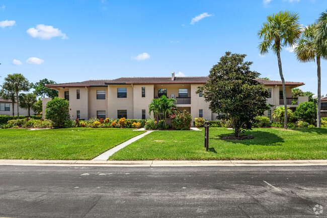 Building Photo - 9299 Vista Del Lago Unit 16f Rental