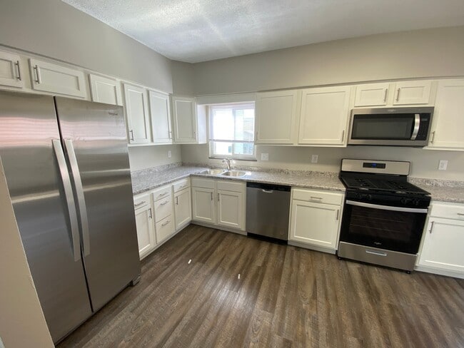 Photo - 1028 Walnut St