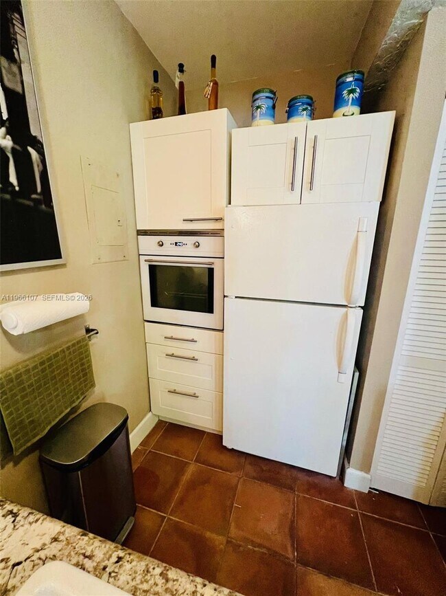 Photo - 536 14th St Unit 310