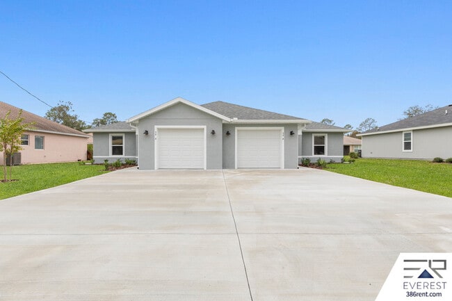 Photo - 34 Rosepetal Ln