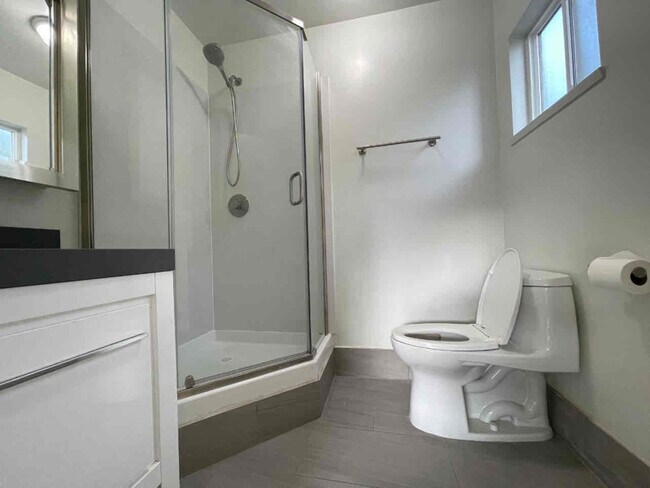 Photo - 986 Pope Way Unidad #1