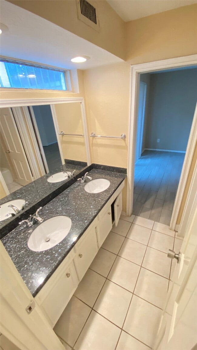Photo - 4714 N Cashel Cir