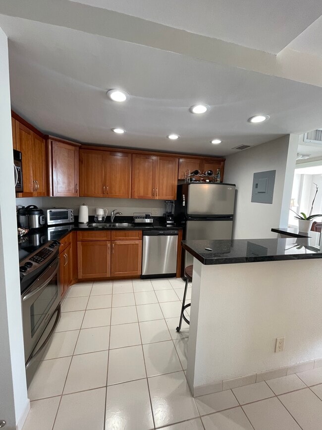 Kitchen - 126 SE 15th Rd Unit PH