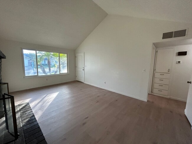 Photo - 4029 Nugget Dr