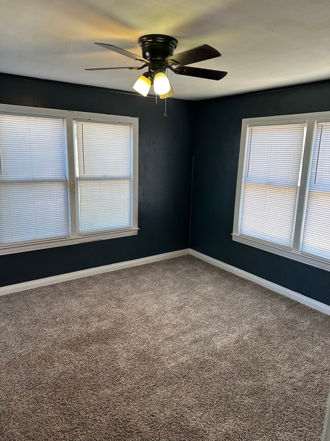 Photo - 2023 Walnut St