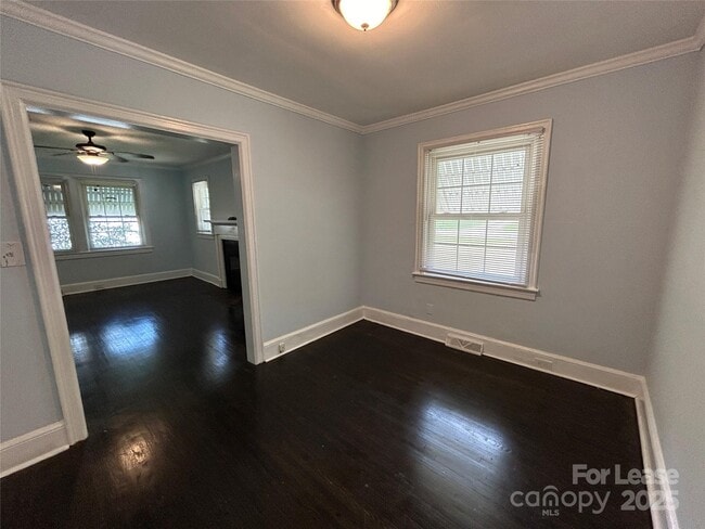 Photo - 2504 Morton St