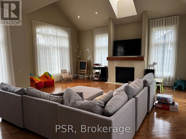 Photo - 153 Grand Cypress Ln