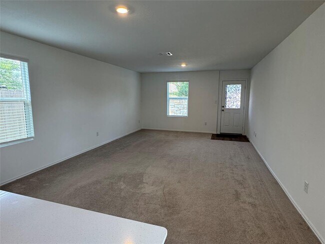Photo - 63 Trinity Cir