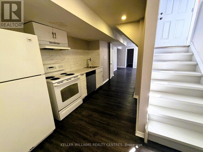 Photo - 53 Stollar Blvd