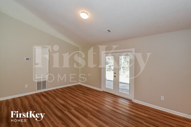 Photo - 4473 Lindsey Dr SW