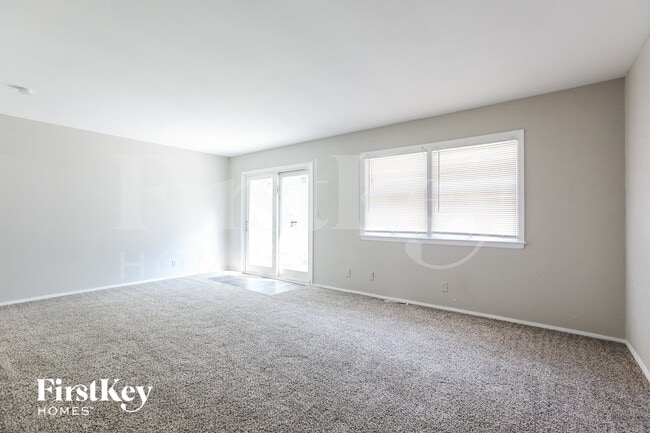 Photo - 3605 S Stayton Ave