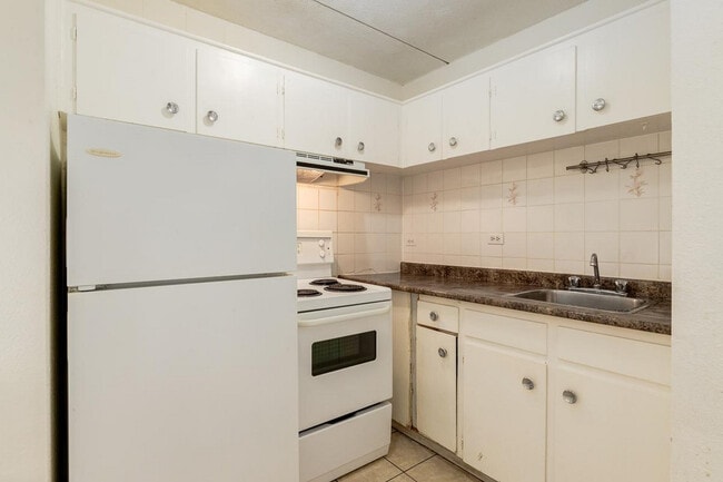 Photo - Hillsboro Place