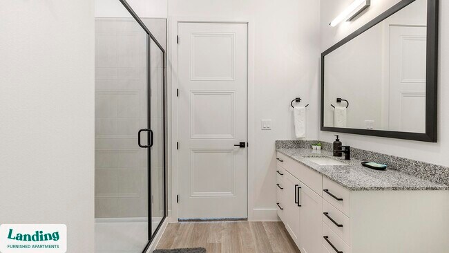 Photo - 650 E Sycamore St Unidad 3209